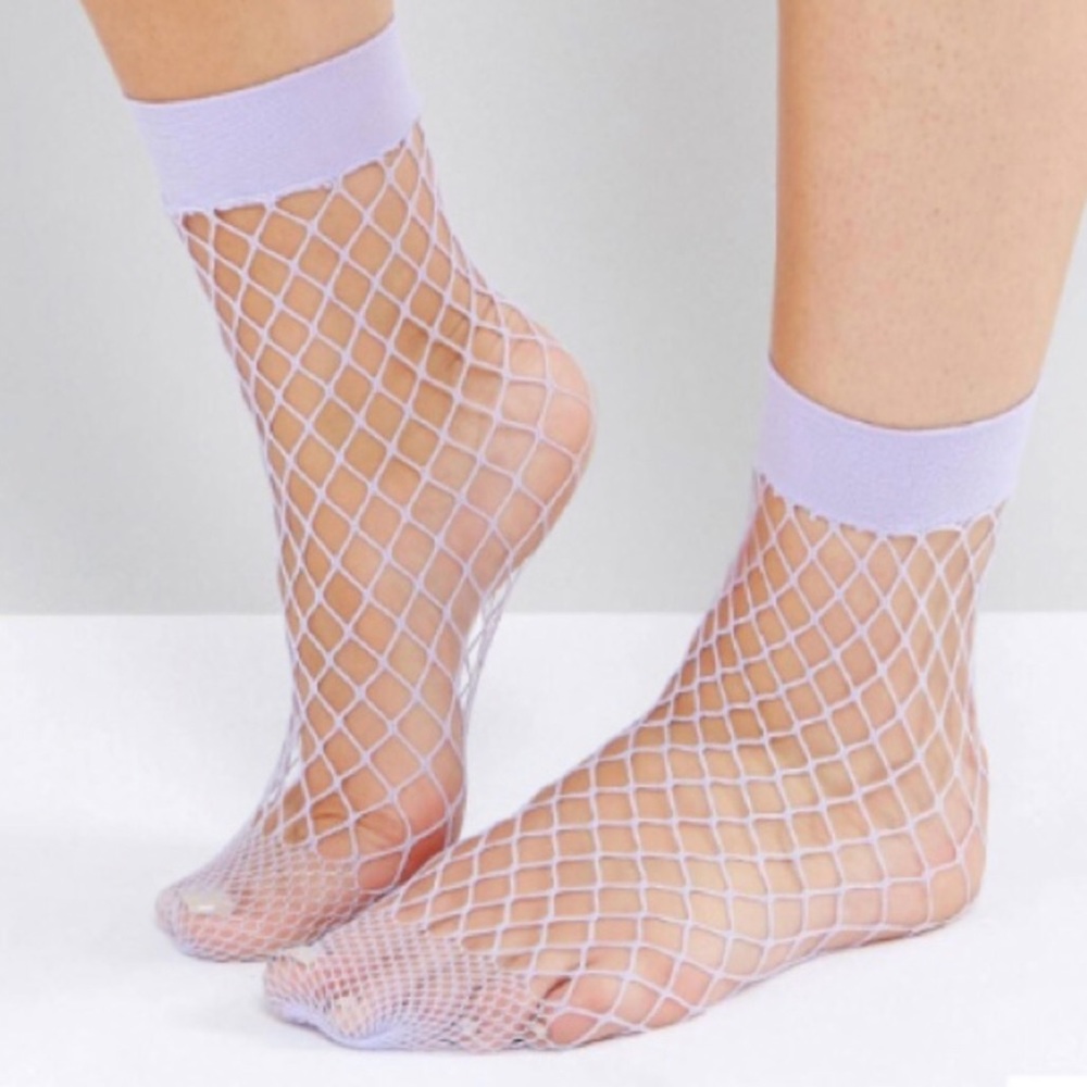 Fish Net Socks - Picture 2 of 7